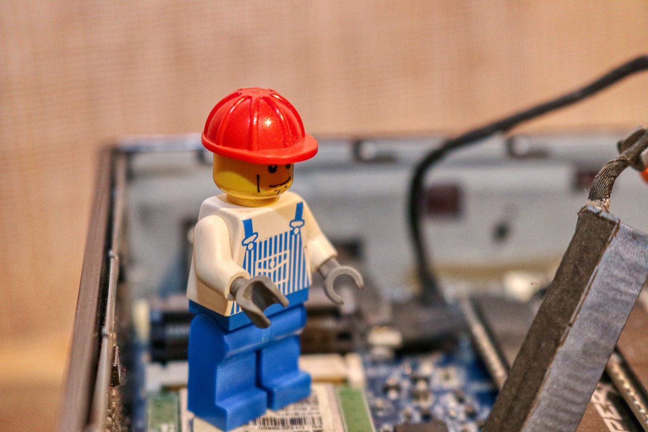 assembler, repair, it-5011189.jpg